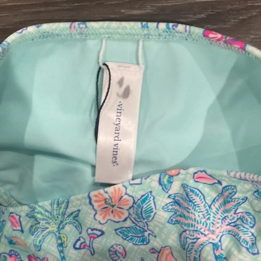 Vineyard Vines this vineyard